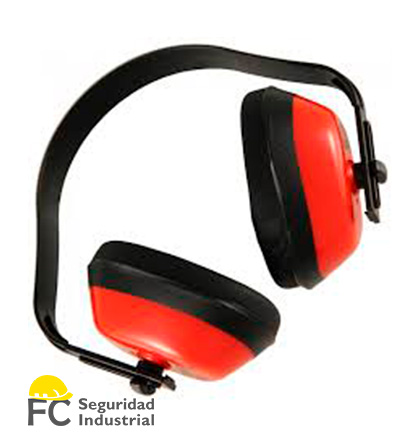 Auriculares de protección auditiva.